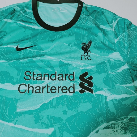 Liverpool jersey - Picture 3 of 8